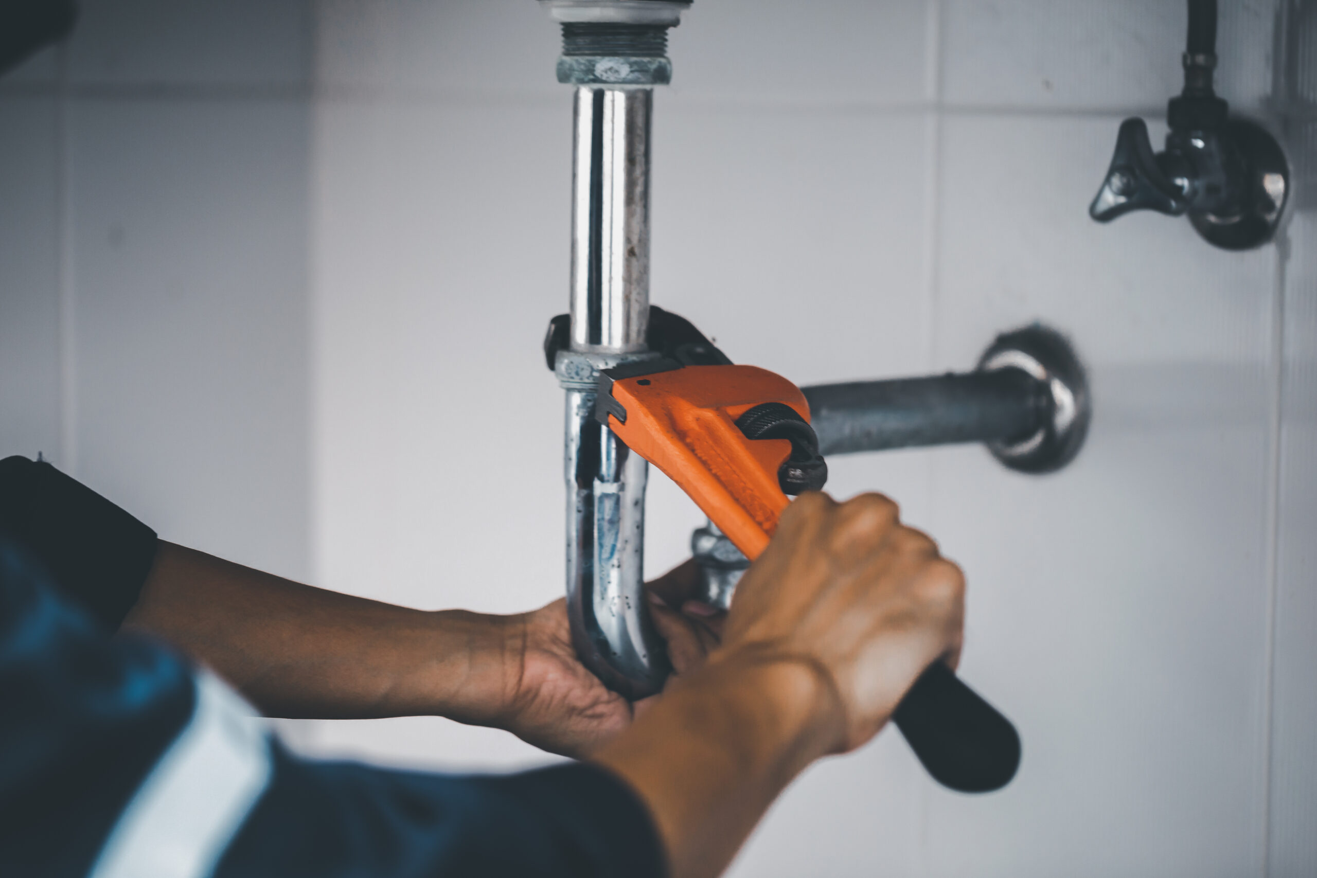 Tampa plumber arriving at a job generated by a plumber PPC campaign managed by SEO For Home Service