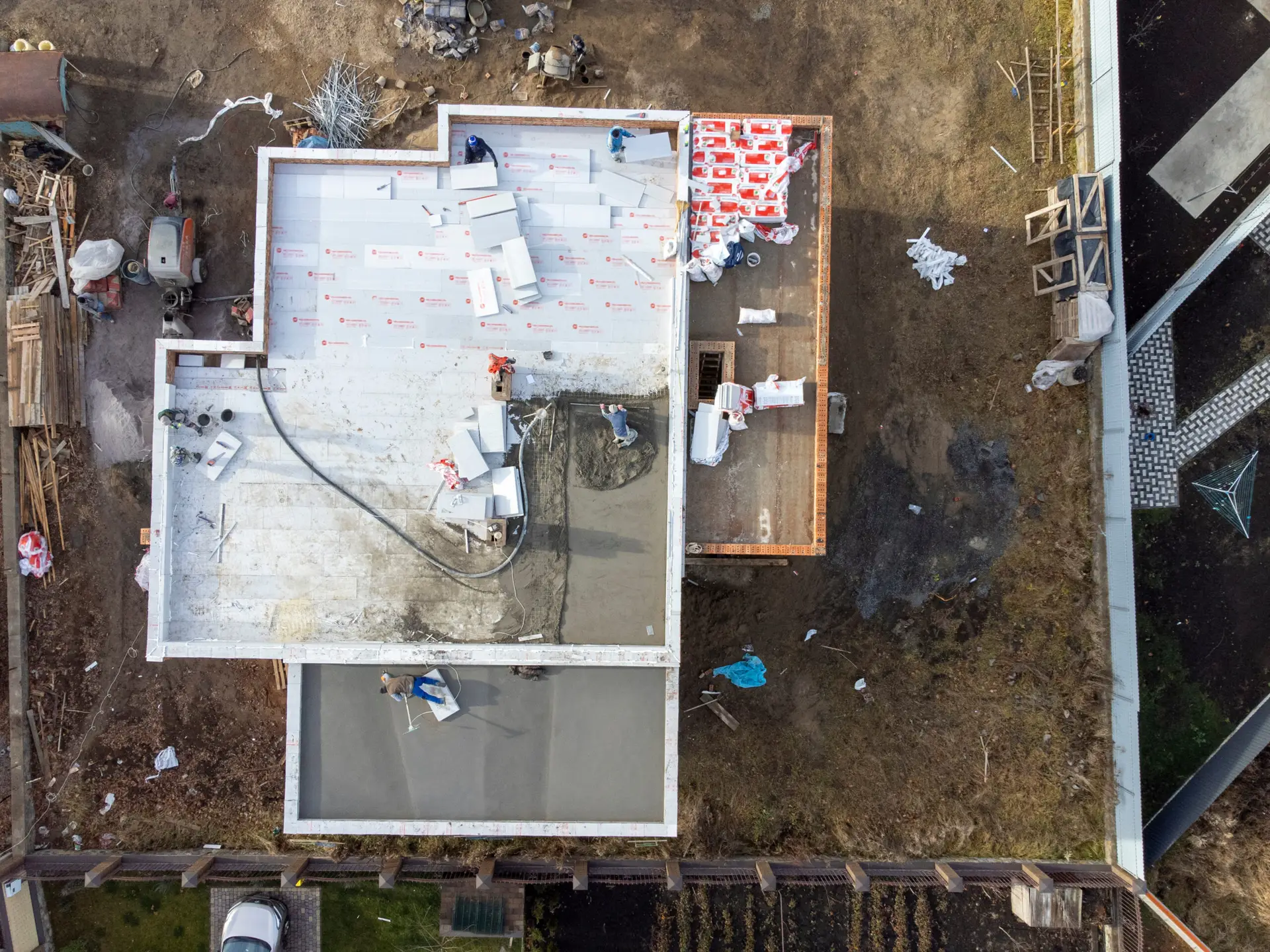 Bradenton roofing contractor website built by SEO For Home Service roofing web design Bradenton to convert storm damage and insurance claim inquiries